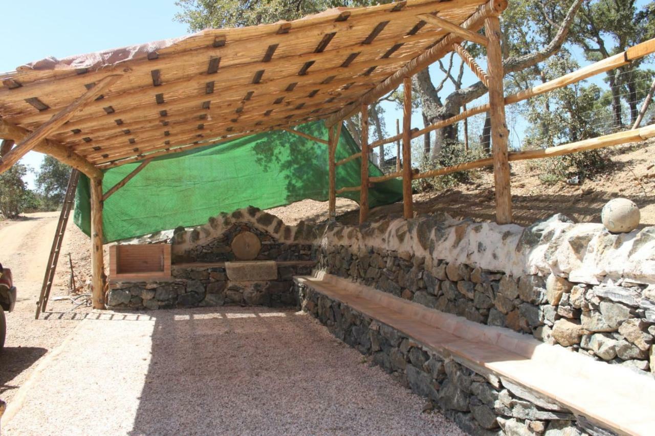 Alojamiento Los Chozos Cazalla de la Sierra Exterior photo